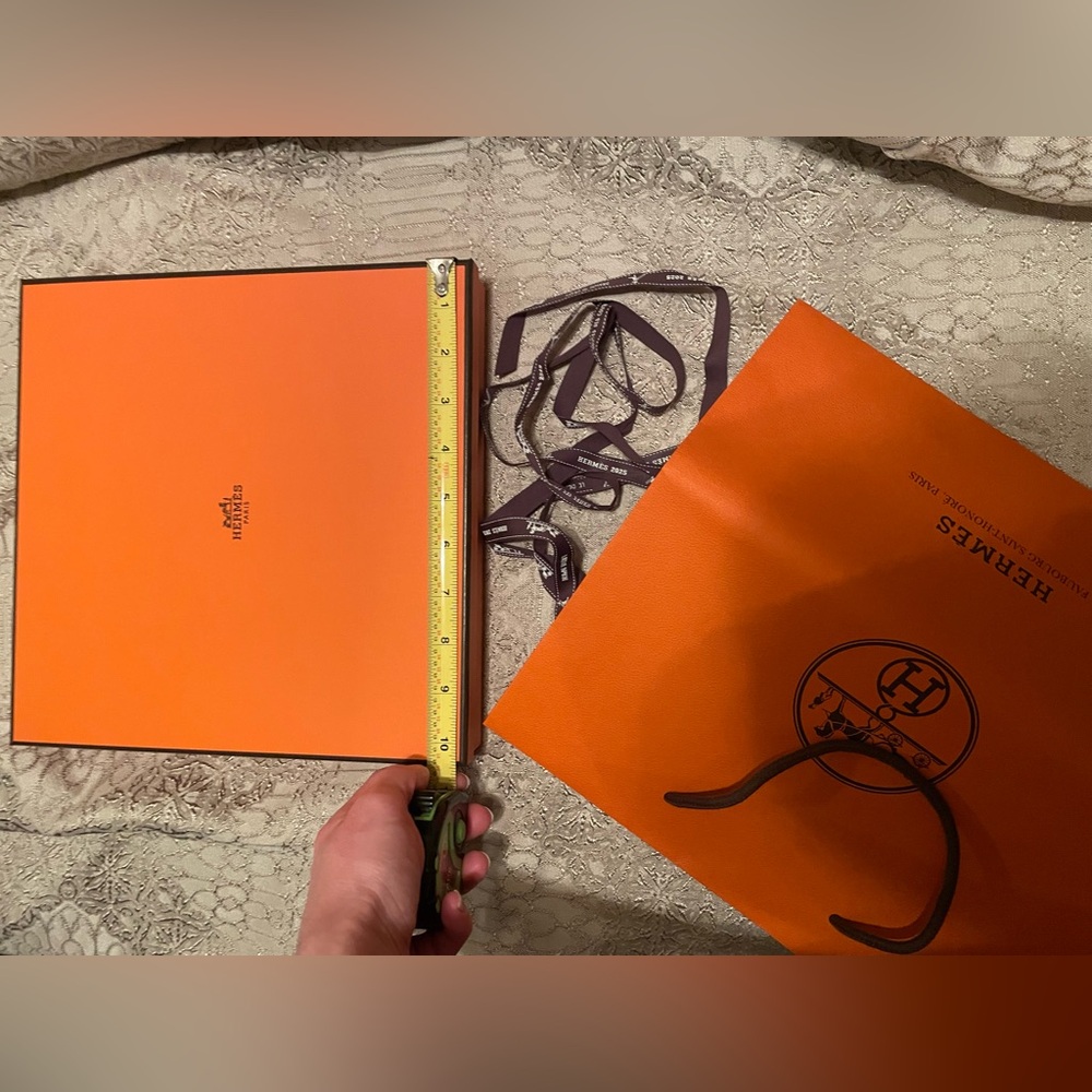 Hermès Box and Shopping Bag